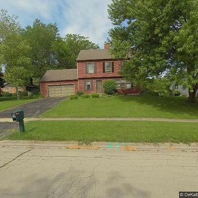 9 Jennifer Ln, Dekalb, IL 60115