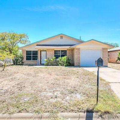 901 E 42 Nd St, San Angelo, TX 76903