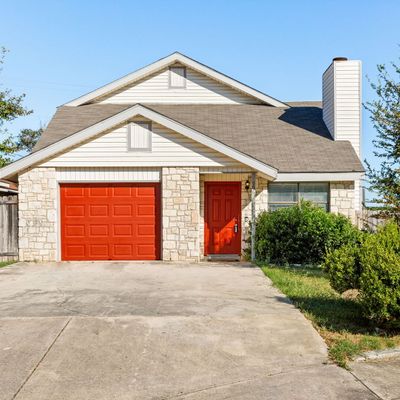 906 Sundance St, New Braunfels, TX 78130