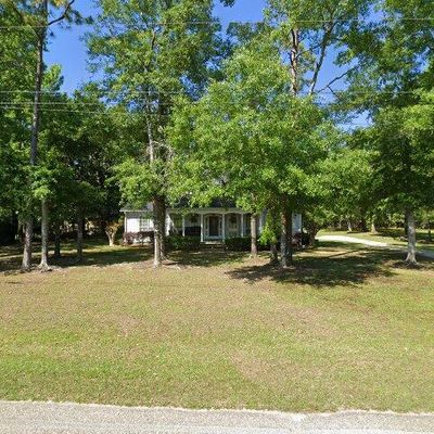 907 Mixon Ave, Bay Minette, AL 36507