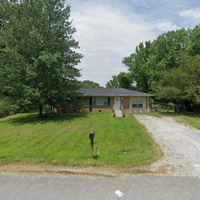 101 Sunset Dr, Waverly, TN 37185