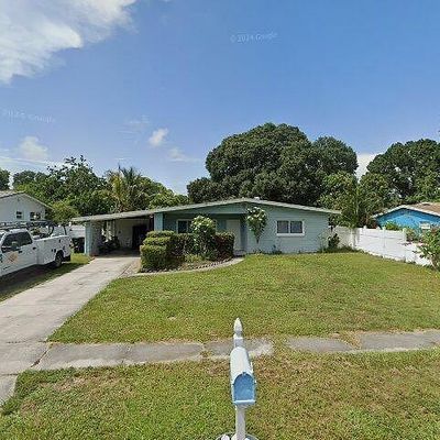 1014 Antilles Ave, Fort Pierce, FL 34982