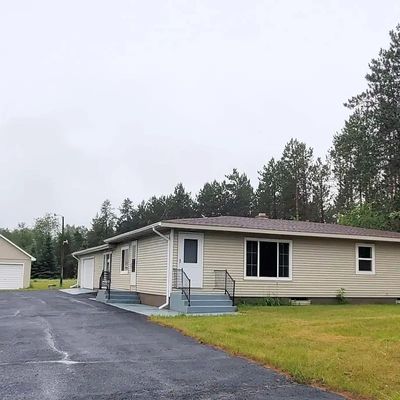 W8855 Town Line Road, Crivitz, WI 54114