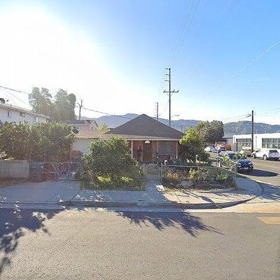 1204 Saticoy St, Santa Paula, CA 93060