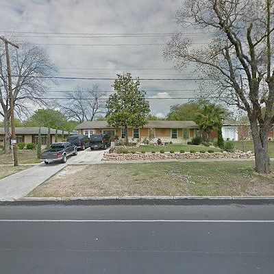 1211 Oblate Dr, San Antonio, TX 78216