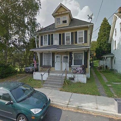 109 Pen Argyl St, Pen Argyl, PA 18072