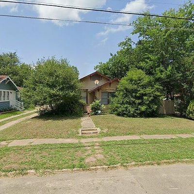 1104 Park St, Greenville, TX 75401