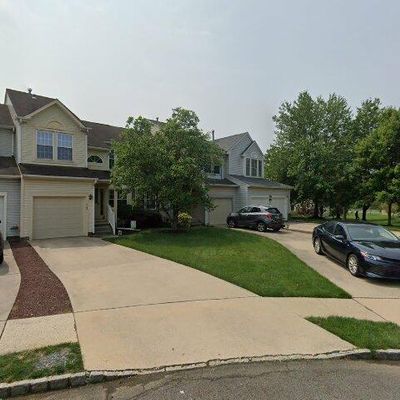 111 Endsleigh Ct, Robbinsville, NJ 08691