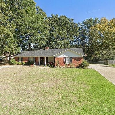 1417 Chestnut St, Crossett, AR 71635