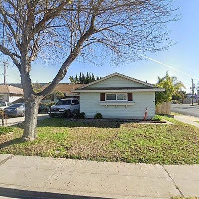 1441 Claremont Pl, Santa Maria, CA 93458