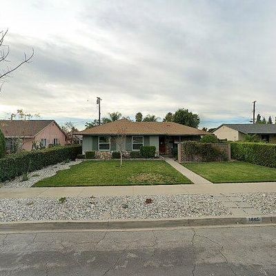 1445 Bonnie Brae St, Pomona, CA 91767