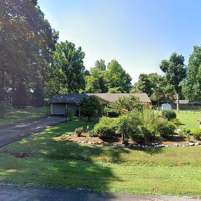 124 Carolina Dr, Reidsville, NC 27320