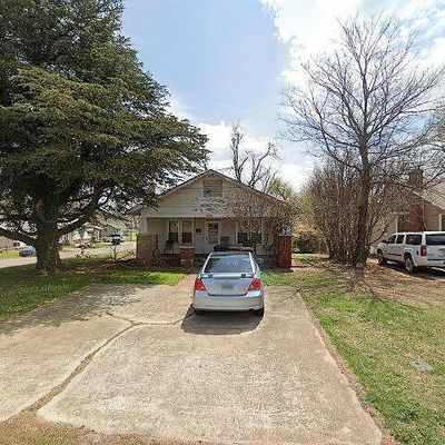 1301 W Dakota Ave, Chickasha, OK 73018