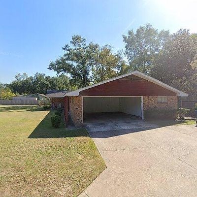 1305 Bilbo St, Deridder, LA 70634