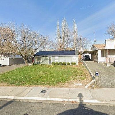 1309 2 Nd Ave, Zillah, WA 98953