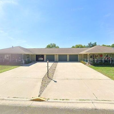 16 Walter Rd, Mazomanie, WI 53560