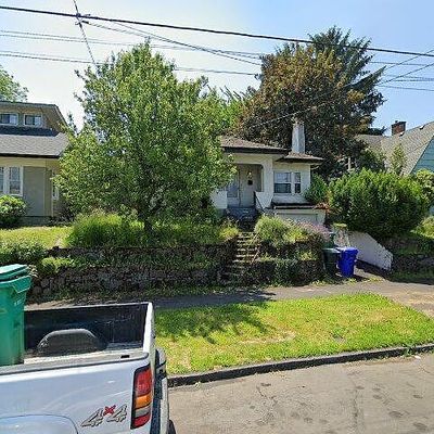 1606 N Farragut St, Portland, OR 97217