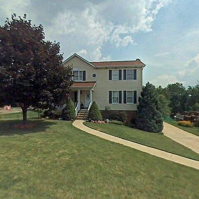 148 Rizzi Dr, Irwin, PA 15642