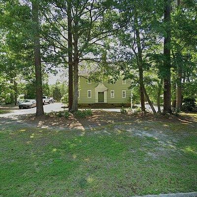 1516 Colony Dr, Tarboro, NC 27886