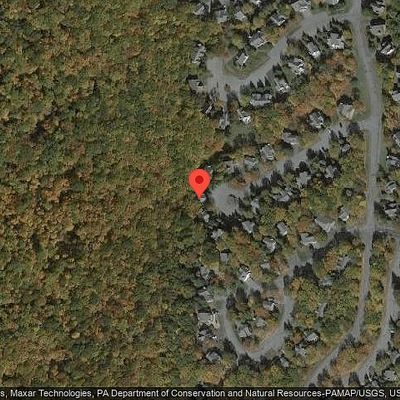 153 Pine Ln, Tannersville, PA 18372