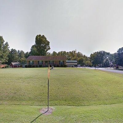 1900 Torredge Rd, Durham, NC 27712