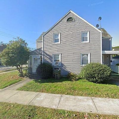 2 Marshall Pl, New London, CT 06320