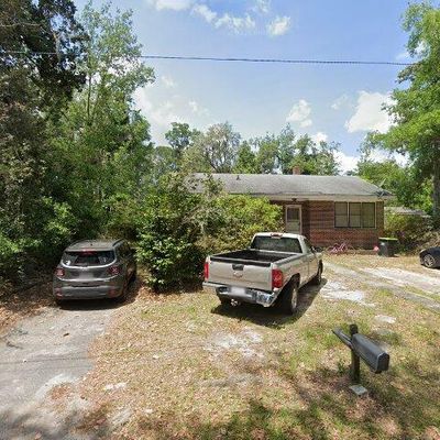 2002 Roper St, Beaufort, SC 29902