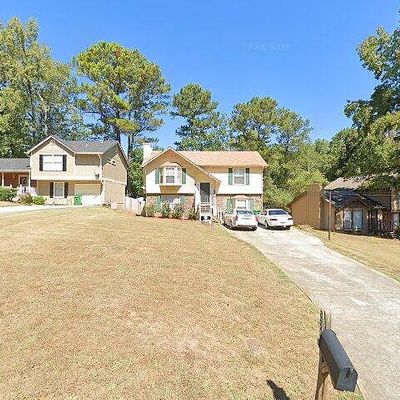 2046 Marbut Forest Dr, Lithonia, GA 30058