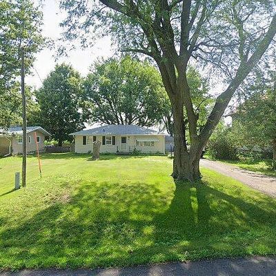 205 N Dewey St, Prairie City, IA 50228