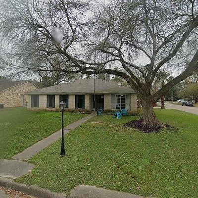 17502 Glenhew Rd, Humble, TX 77396