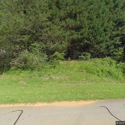 179 Riverdale Rd, Toccoa, GA 30577