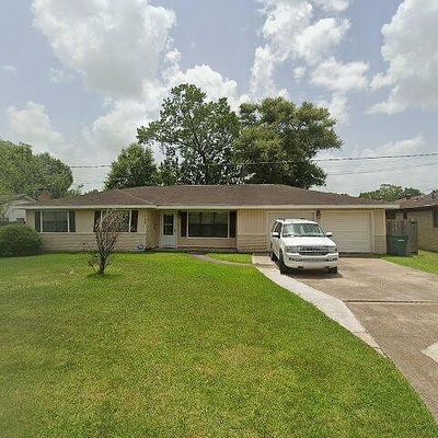 185 Wren Way, Beaumont, TX 77707