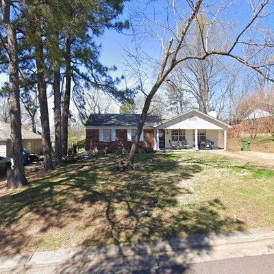 1852 Colonial Hills Dr, Southaven, MS 38671