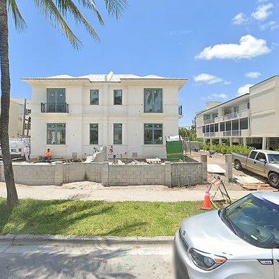 220 Brazilian Ave, Palm Beach, FL 33480