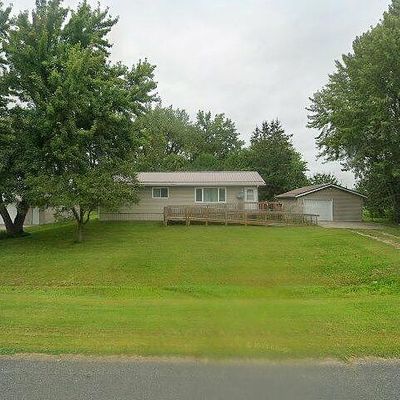 222 E Woodrow St, Grygla, MN 56727