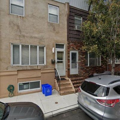 2240 S Bancroft St, Philadelphia, PA 19145