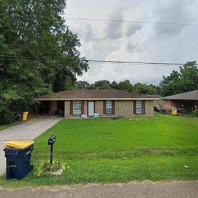 229 Auburn Dr, Carencro, LA 70520