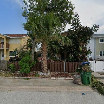 241 Cherie Down Ln, Cape Canaveral, FL 32920