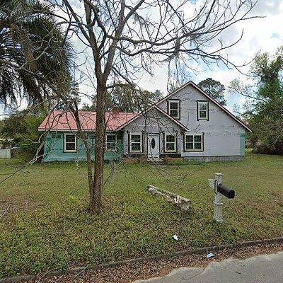 27 Pine Dr, Savannah, GA 31405