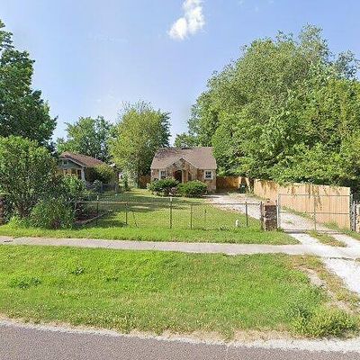 2847 W Walnut St, Springfield, MO 65802