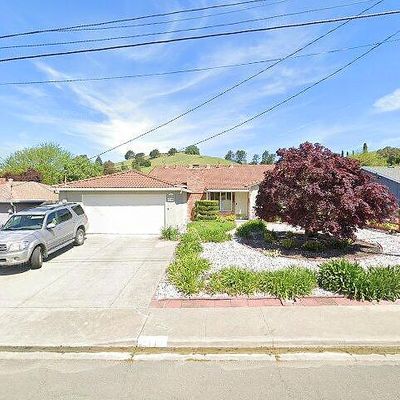 2447 Doidge Ave, Pinole, CA 94564