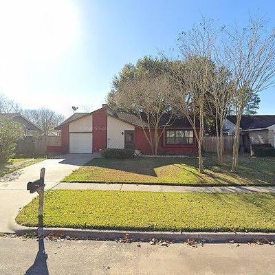 2537 Knoxville Dr, League City, TX 77573