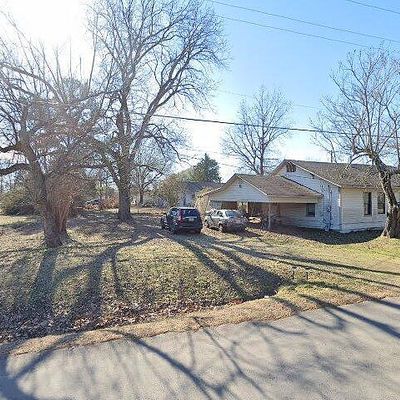 255 911 S, Avery, TX 75554