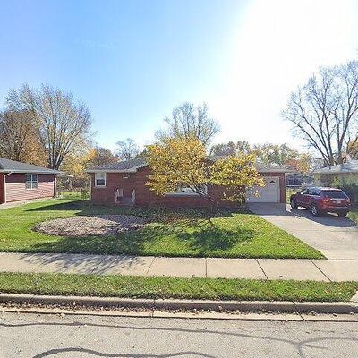 312 W State St, North Aurora, IL 60542