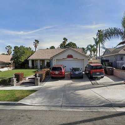 3135 New Hampshire Dr, Corona, CA 92881