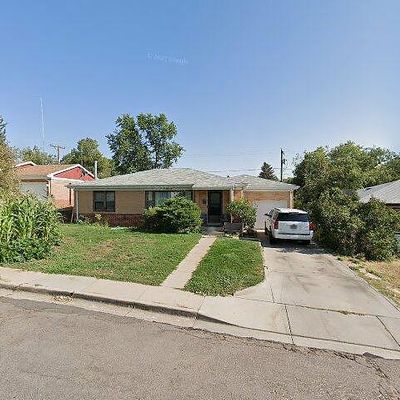 3213 Acacia Dr, Cheyenne, WY 82001