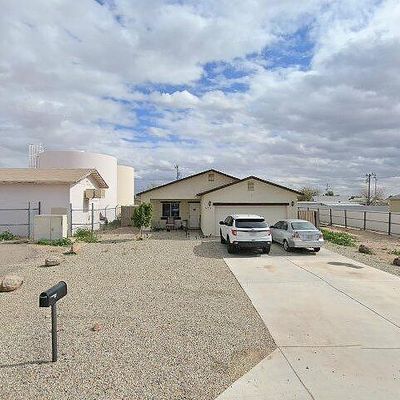 32411 S Center St, Wittmann, AZ 85361