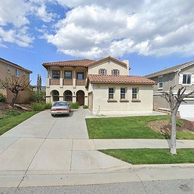 33034 Canopy Ln, Lake Elsinore, CA 92532