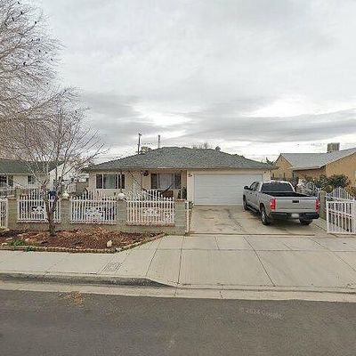 38714 32 Nd St E, Palmdale, CA 93550