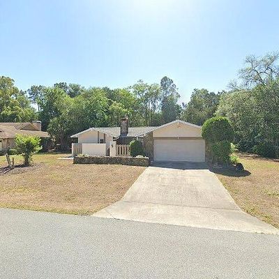 4 Pine Dr, Homosassa, FL 34446